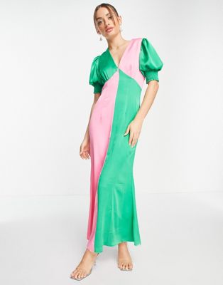 Контрастное платье макси с пышными рукавами Never Fully Dressed в стиле колор-блок NEVER FULLY DRESSED