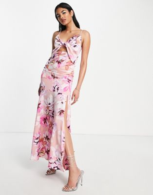 Платье макси из ликерного атласа с разрезом спереди и пастельным цветочным принтом Liquorish