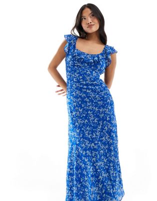 Ever New Petite ruffle sleeve midi dress in ditsy blue floral Ever New