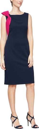 Короткое платье-футляр без рукавов с контрастным бантом SLNY