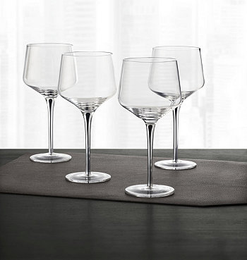 Набор из 4 бокалов для вина на ножке в черном корпусе, созданный для Macy's Hotel Collection