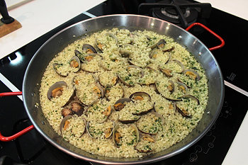 Сковорода для паэльи 13,5 дюймов из углеродистой стали Magefesa