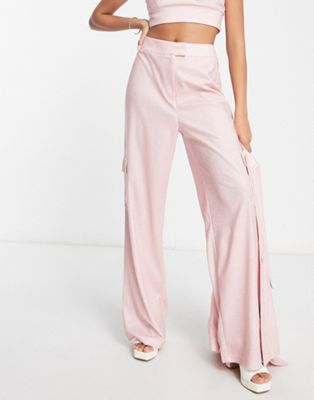 Широкие брюки Miss Selfridge с розовыми блестками — часть комплекта Miss Selfridge