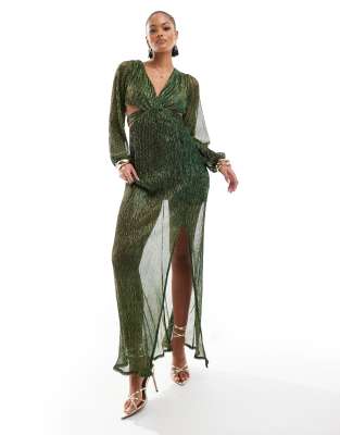 Женское Платье TFNC Tall pleated shimmer maxi dress in emerald green TFNC