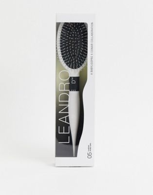 Leandro Limited Scalp Care Cushion Paddle Hairbrush Leandro
