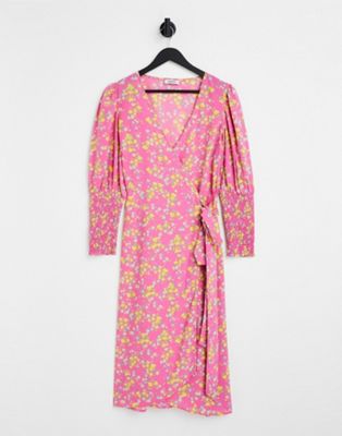 Розовое платье миди с запахом Simply Be с цветочным принтом Simply Be