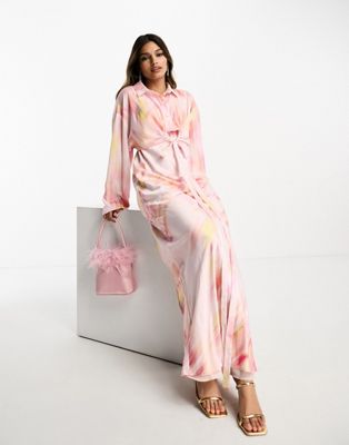 Светло-розовое платье макси с воротником Daska Daska