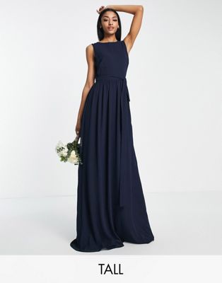 Темно-синее шифоновое платье макси с глубоким воротником на спине TFNC Tall Bridesmaid TFNC