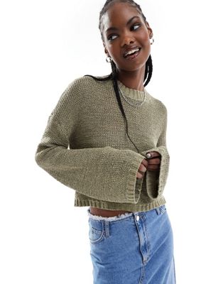 Noisy May lightweight knit crew neck sweater in olive Noisy May