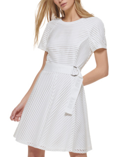 Расклешенное мини-платье с короткими рукавами DKNY