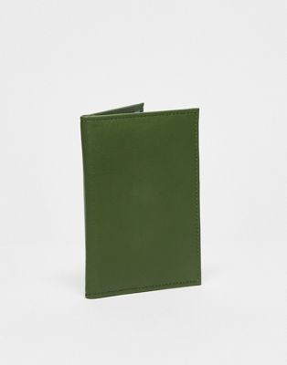 Зеленая кожаная обложка для паспорта ASOS DESIGN ASOS DESIGN