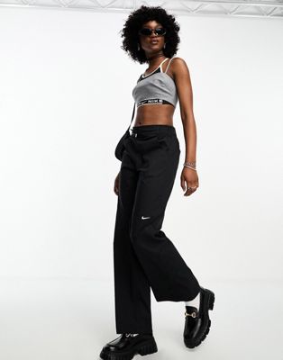  Тренировочные штаны Nike Essential в черном цвете для мужчин Nike