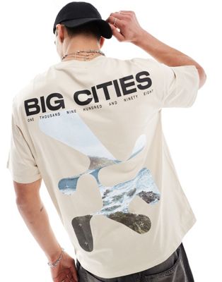 Bershka cities back printed t-shirt in beige Bershka