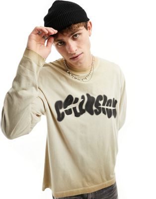 COLLUSION Стираный свитер цвета экрю с деформированным логотипом Collusion