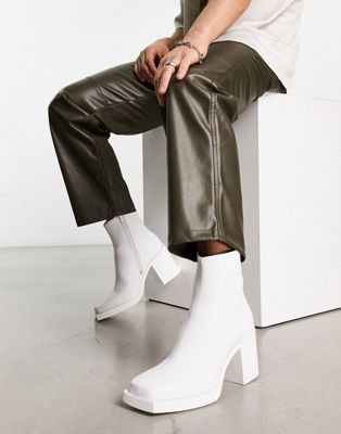 Белые кожаные ботинки челси на каблуке ASOS DESIGN с белой подошвой ASOS DESIGN