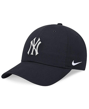 Мужская темно-синяя регулируемая кепка New York Yankees Evergreen Club Nike