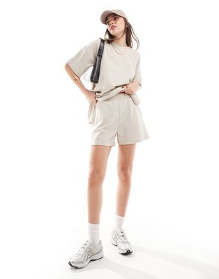 JDY loose fit shorts in stone - part of a set JDY