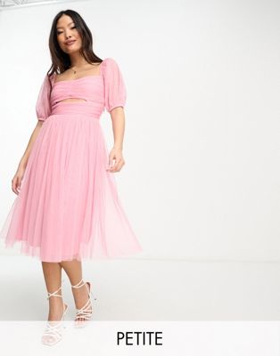 Розовое платье миди с вырезами и пышными рукавами Anaya Petite Anaya
