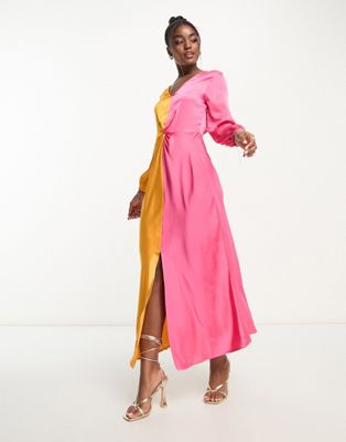 Атласное платье макси в стиле колор-блок с длинными рукавами и сборками Monki Monki