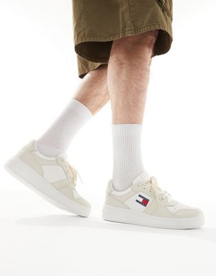 Tommy Jeans Retro basketball essential sneakers in off white Tommy Jeans