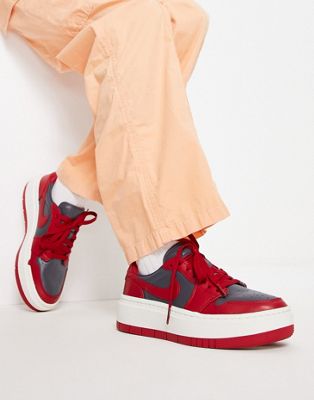 Разноцветные кроссовки Nike Air Jordan 1 Mid Jordan