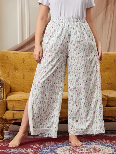 размера плюс Пижамные брюки с цветочным принтом с кружевной отделкой с разрезом SHEIN