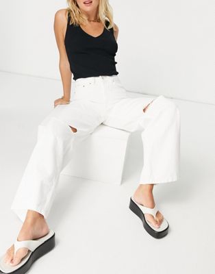 Белые широкие джинсы с рваными коленями Bershka в стиле 90-х годов Bershka