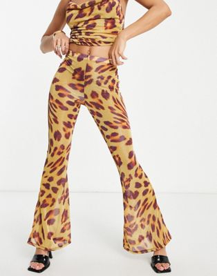 Леопардовые брюки-клеш с блестящей сеткой ASYOU — часть комплекта AsYou
