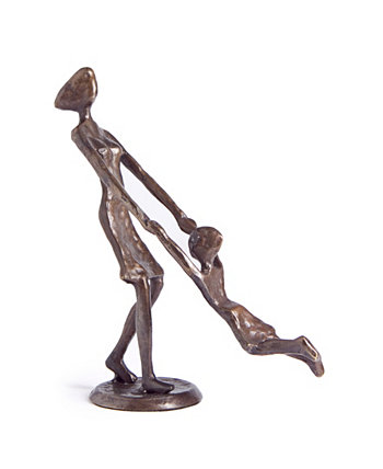 Литая бронзовая скульптурная статуэтка «Мать, играющая и качающаяся с ребенком» Danya B