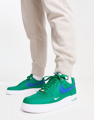 Зеленые кроссовки Nike Air Force 1 '07 LV8 Nike