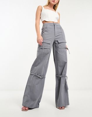 Темно-серые широкие брюки карго с карманами и широкими штанинами Simmi Simmi Clothing