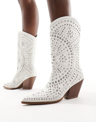 Azalea Wang Amicable studded western boots in white AZALEA WANG
