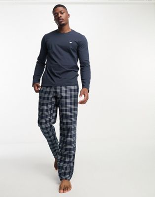 Темно-синий пижамный комплект из топа с длинными рукавами и брюк в клетку Emporio Armani Bodywear Emporio Armani