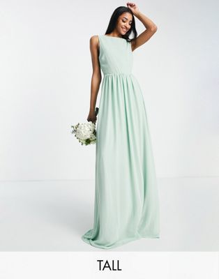 Шифоновое платье макси TFNC Tall Bridesmaid цвета свежего шалфея с глубоким воротником на спине TFNC