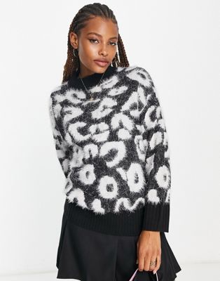 Свободный свитер с высоким воротником и леопардовым принтом Wednesday's Girl Wednesday's Girl