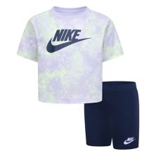 Комплект из футболки Nike с принтом Nike и байкерских шорт для девочек 4–6 лет Nike