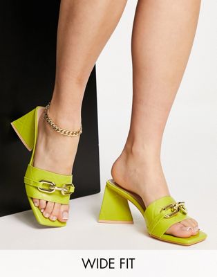 Желтые стеганые босоножки-мюли Glamorous Wide Fit на среднем каблуке GLAMOROUS