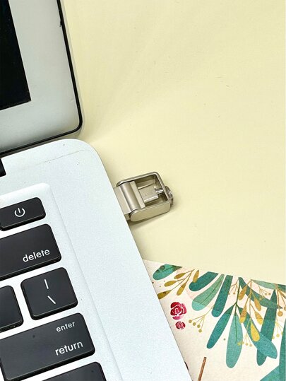 1шт USB-флеш-накопитель SHEIN