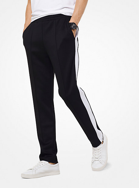 Черный (BLACK)