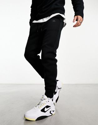 Брюки-джоггеры Nike Tech Fleece в черном цвете для мужчин Nike