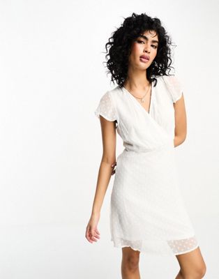 Белое текстурированное мини-платье Vila Vila