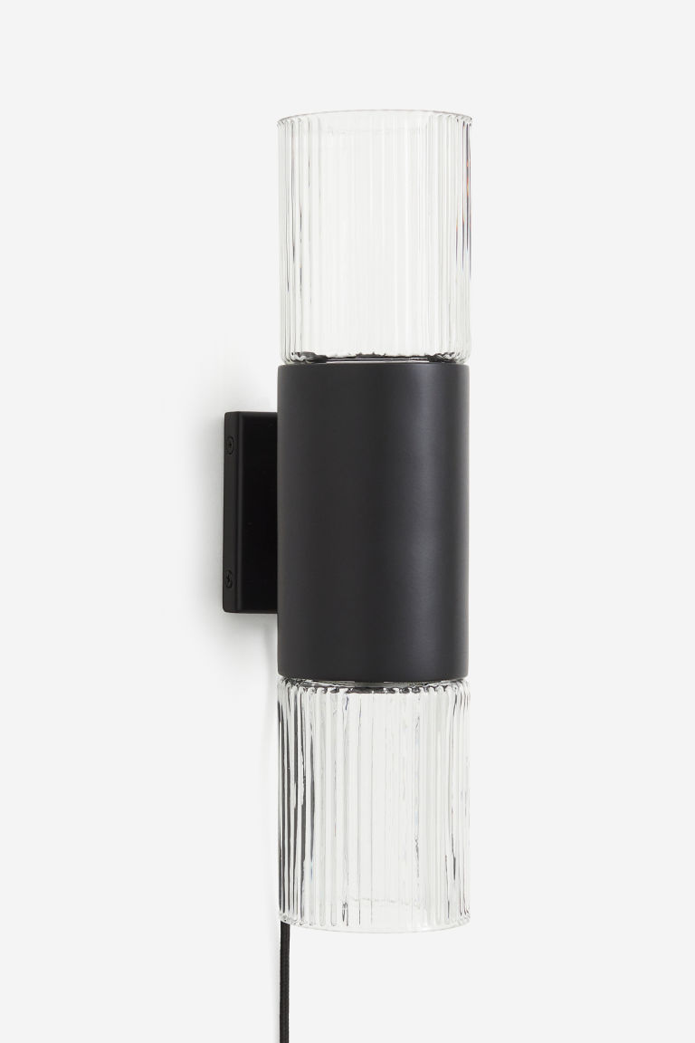 Стеклянный настенный светильник H&M