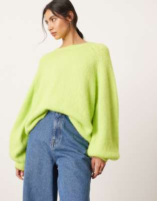 У Oversized пуловер ASOS EDITION с круглым вырезом из трикотажа, лаймовый ASOS EDITION