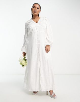 Белое жаккардовое платье макси на пуговицах с объемными рукавами Vila Curve Bridal Vila