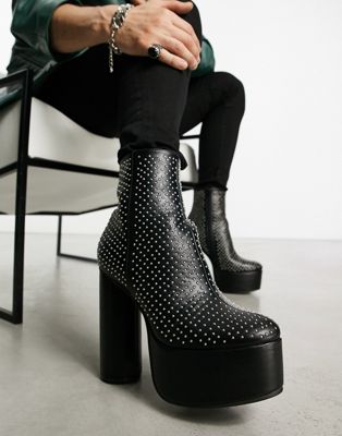 Черные ботинки челси на платформе и каблуке с заклепками ASOS DESIGN из искусственной кожи ASOS DESIGN