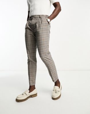 Коричневые зауженные брюки со складками спереди New Look New Look
