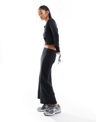 Черная юбка спереди с завязками Mango - часть комплекта MANGO