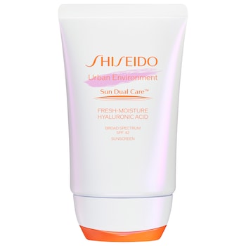 Солнцезащитный крем широкого спектра действия для городской среды с свежей влажностью SPF 42 и гиалуроновой кислотой Shiseido