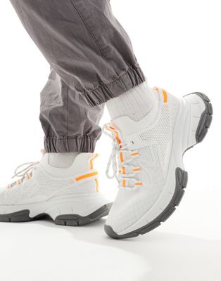 Бело-оранжевые кроссовки массивной вязки ASOS DESIGN ASOS DESIGN