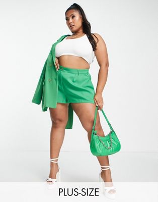 Зеленые шорты In The Style Plus x Billie Faiers — часть комплекта In The Style